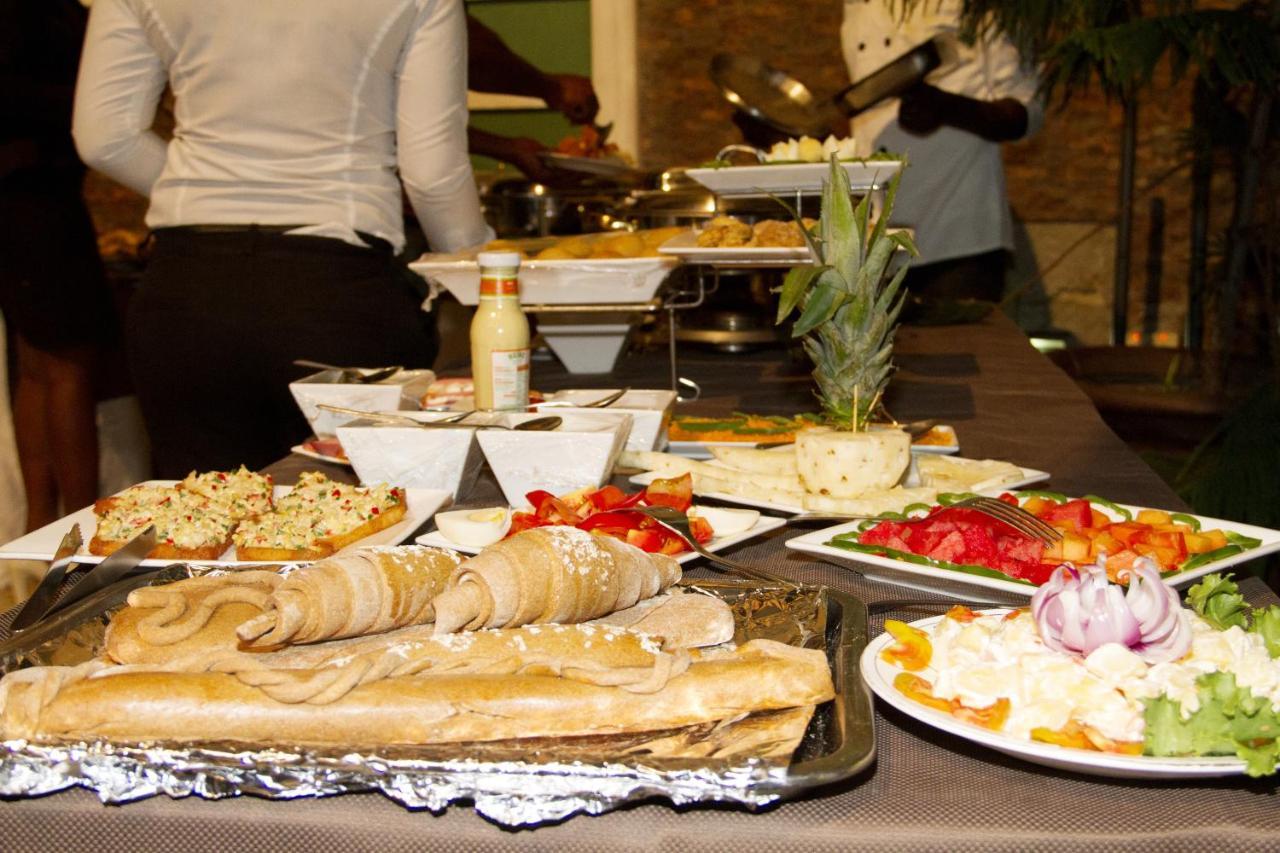 Villa Angelia Boutique Hotel Ikoyi Bagian luar foto