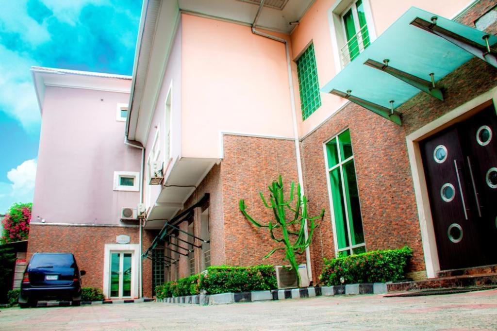 Villa Angelia Boutique Hotel Ikoyi Bagian luar foto