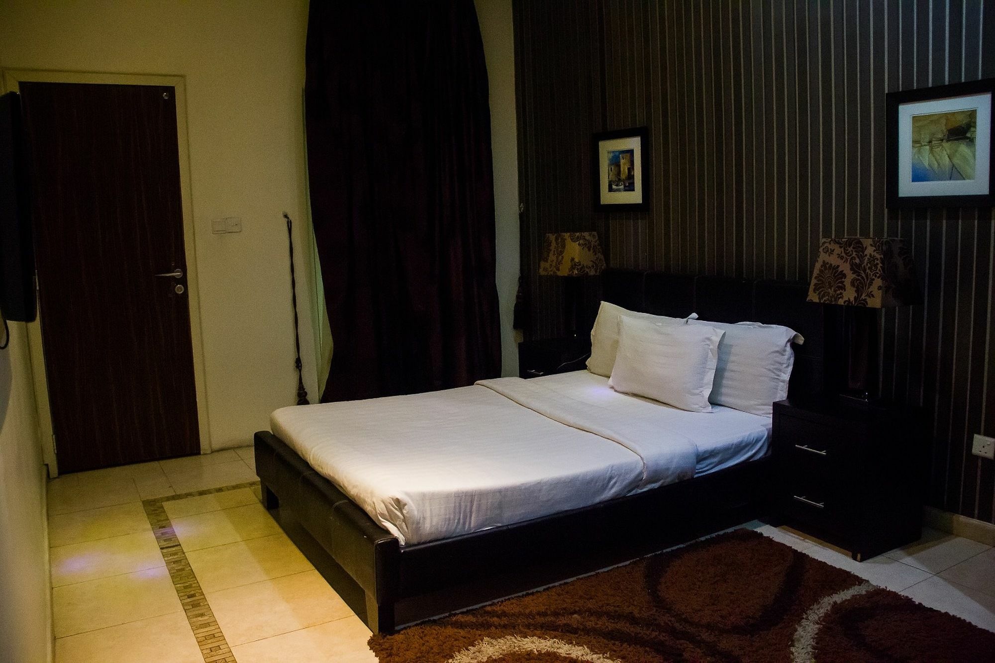 Villa Angelia Boutique Hotel Ikoyi Bagian luar foto
