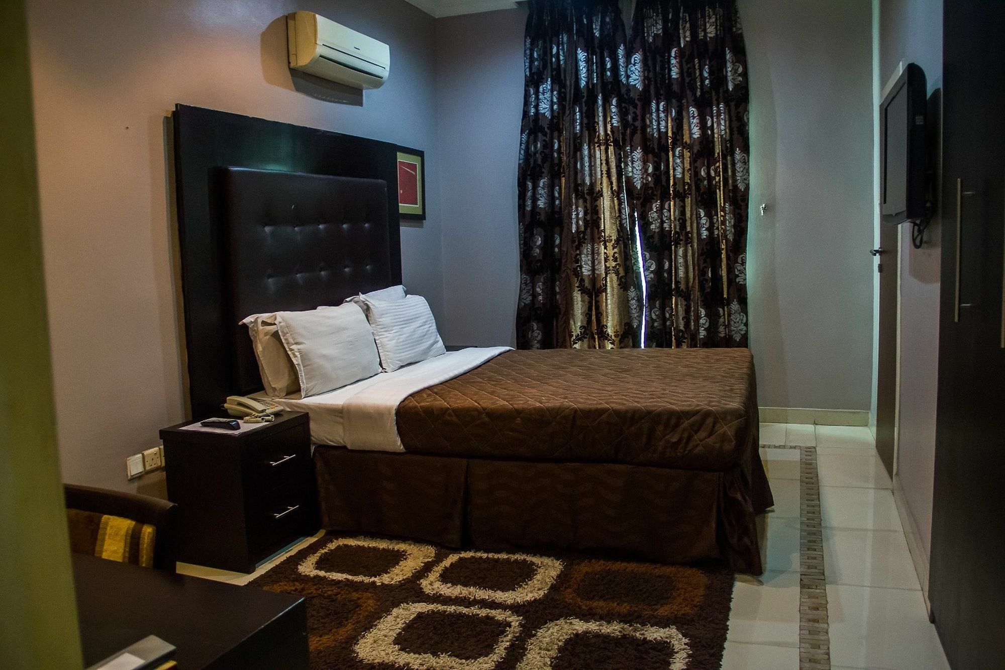 Villa Angelia Boutique Hotel Ikoyi Bagian luar foto